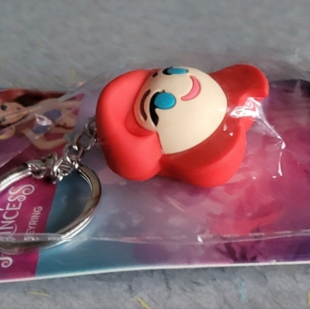 PRINCESS ARIEL KEYRING - Picture 2 of 6